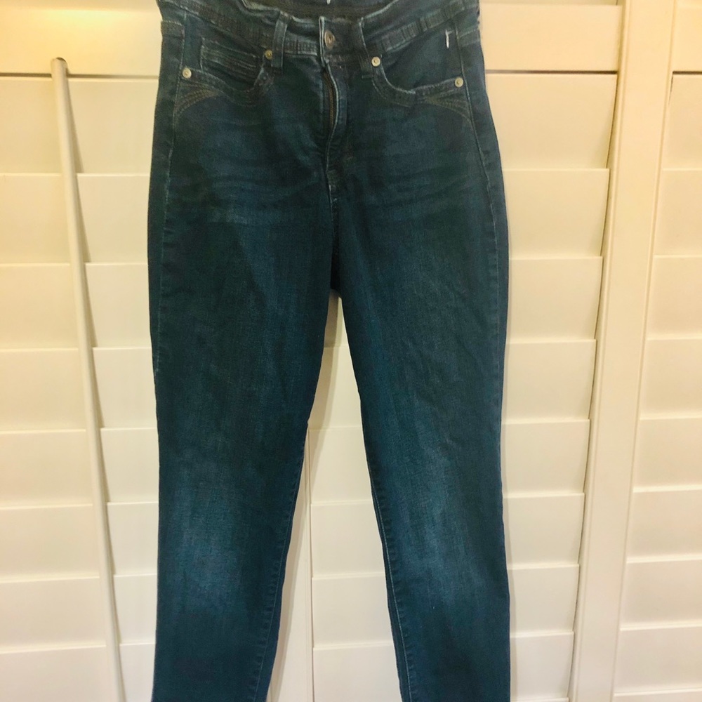 Style & Co Straight Leg Jeans Size